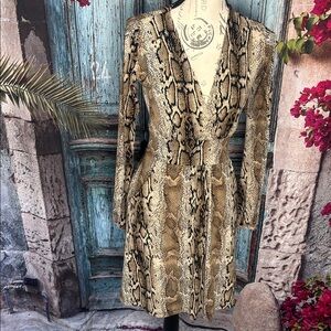 Arden B animal print stretchy dress, size medium ( see measurements), GUC